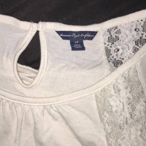 American Eagle white lace shirt